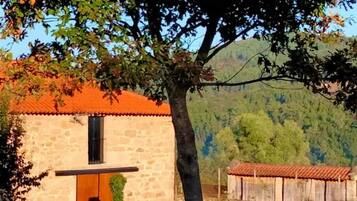 Rumah, 2 kamar tidur, patio, pemandangan kebun | Eksterior