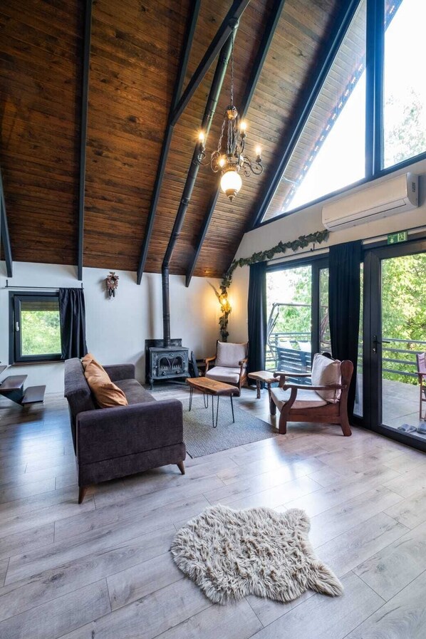 Family Bungalow, Air conditioning, Mountain View | Premium bedding, Select Comfort beds, individually decorated - VivaHill Sapanca (Sapanca)