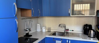 Cozy Apartment with Private Bathroom, Fully Equipped Kitchen, and Terrace