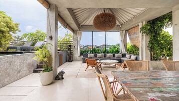 Căn hộ Executive | Phòng ăn