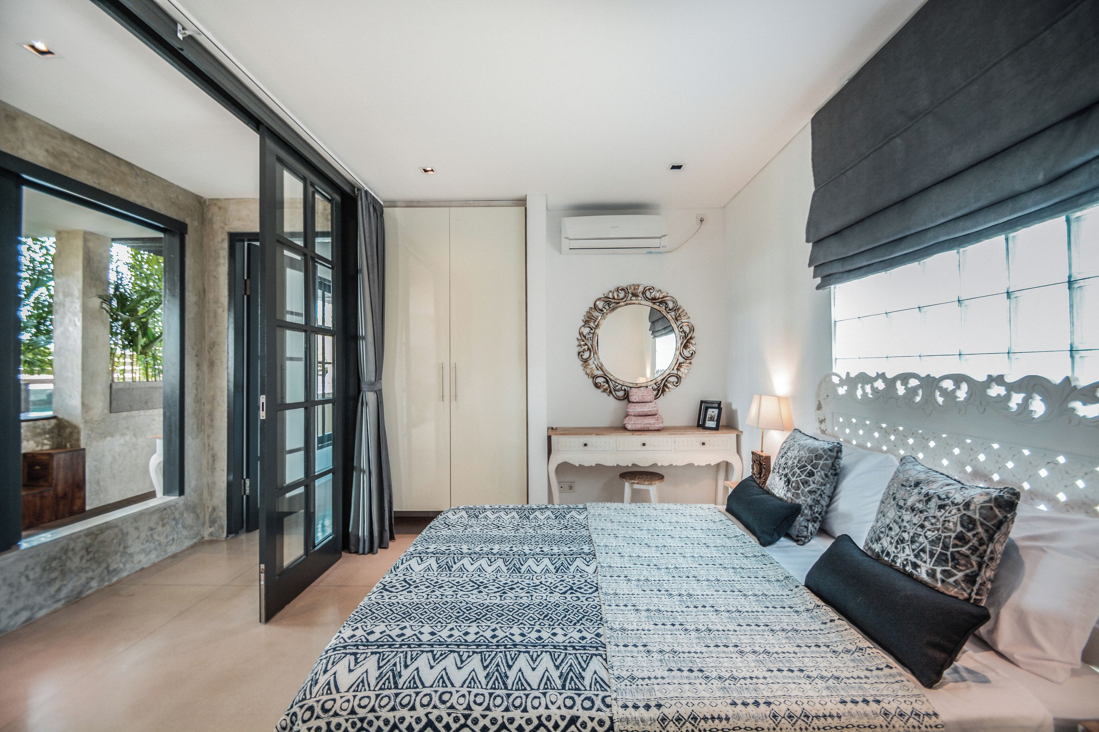 مكواة/لوح كي