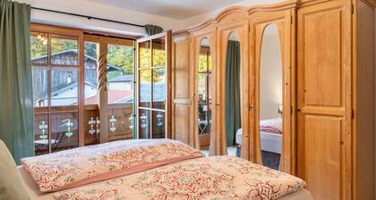 Apartment 'Maria Grasegger' mit Bergblick, Balkon und WLAN