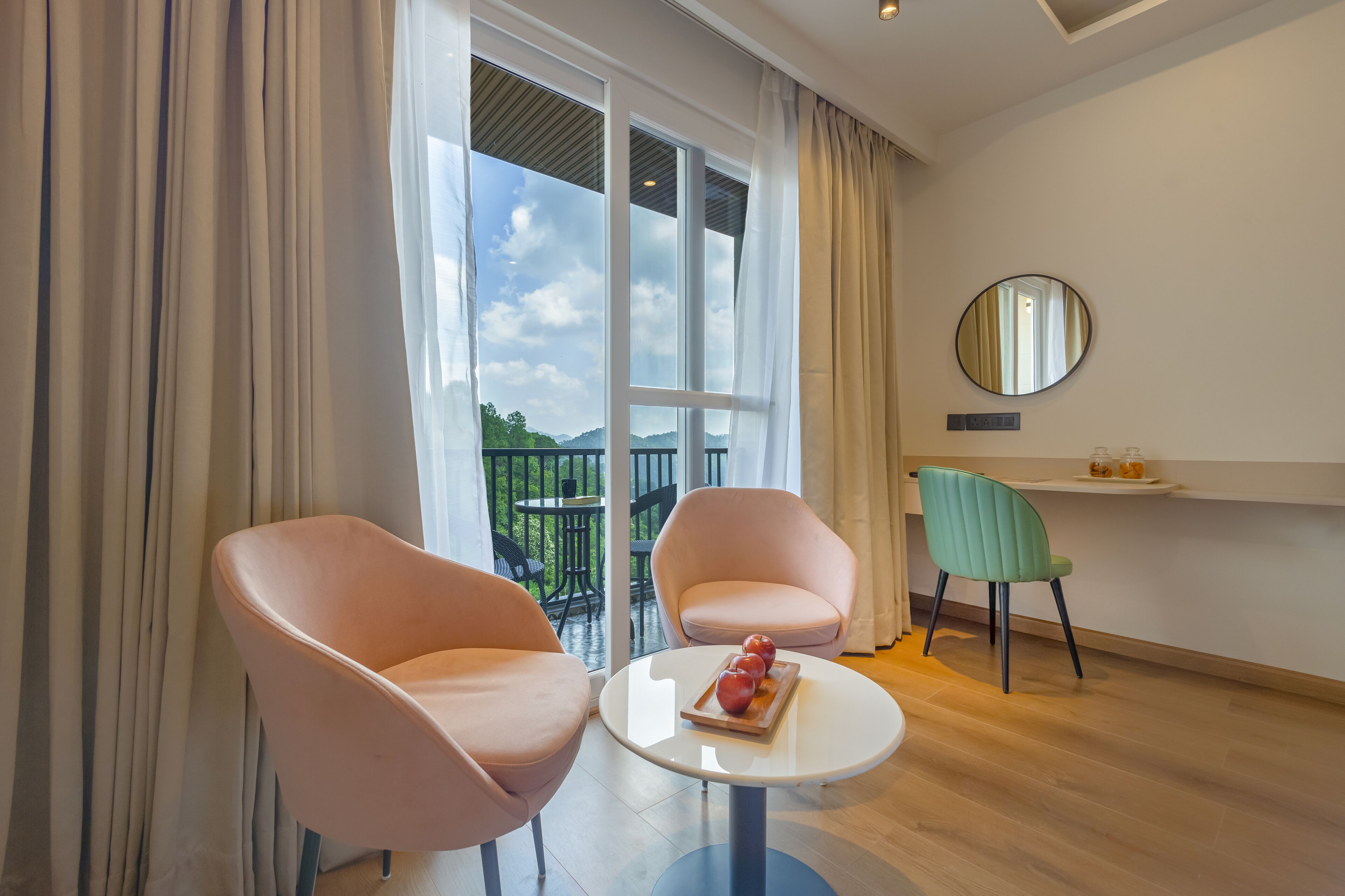 Kamar Klasik, pemandangan lembah | Brankas, setrika/meja setrika, dan Wi-Fi gratis