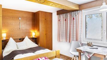 1 habitación, wifi y ropa de cama