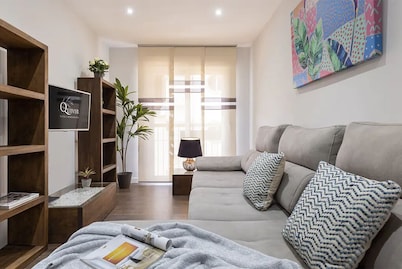 Magnificent apartment ideal for couples or business travel. Easy access.