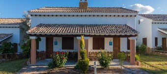 Ibipozo Vacation Home With Pool