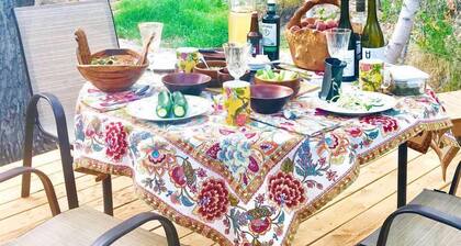 Tiny Glamping in Prescott, Arizona for a Nature Getaway