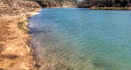 Cozy Tiny House for a Getaway in Texas Wine Country
