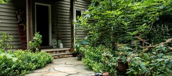 Cozy Ground Floor Suite in a Beautiful Farmhouse for a Unique Getaway in Afton, Virginia