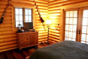 4 Schlafzimmer, Bügeleisen/Bügelbrett, WLAN, Bettwäsche