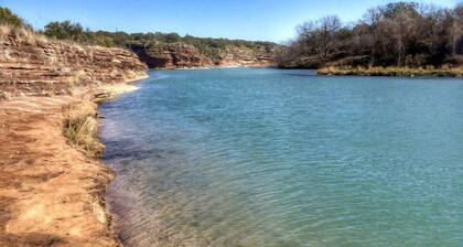 Lovely Texas Tiny House for Hill Country Getaways