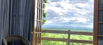 Runamuk Farm Camp Tiny House near Cambridge, New York