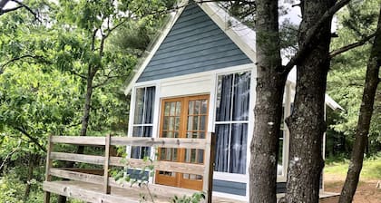 Runamuk Farm Camp Tiny House near Cambridge, New York