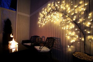 Property grounds - Unique Romantic Getaway near Atlanta, Georgia (Villa Rica)