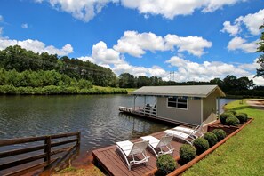 Property grounds - Unique Romantic Getaway near Atlanta, Georgia (Villa Rica)