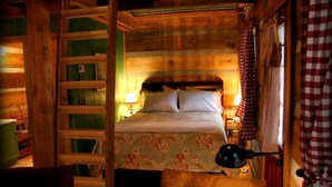 Unclassified image, 4 of 21, button - Beautiful Waterfront Cabin with Hot Tub near Winston-Salem, North Carolina (Elkin)