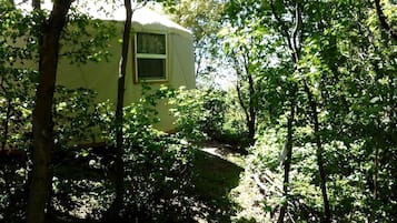 Enceinte de lâhĂ©bergement