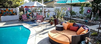 Lovely Glamping Tent for Three with a Shared Pool near Lakeside, California