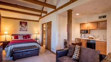 1 chambre, fer et planche Ă repasser, Wi-Fi, draps fournis