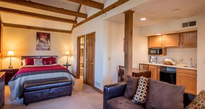 Romantic Cabin in Magical Surroundings near Mount Vernon, Ohio