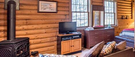 1 chambre, fer et planche Ă repasser, Wi-Fi, draps fournis