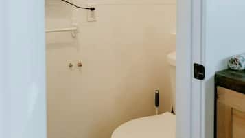 Towels, toilet paper