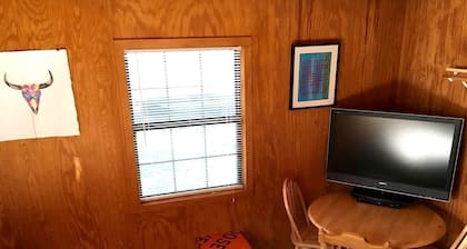 Charming Tiny House Rental in Texas Wine Country