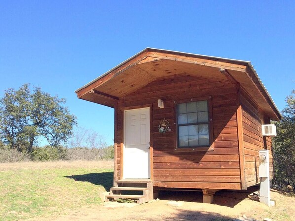 Exterior - Charming Tiny House Rental in Texas Wine Country (Mason)