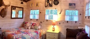 Tree House Glamping near Fall Creek Falls State Park and Chattanooga, Tennessee