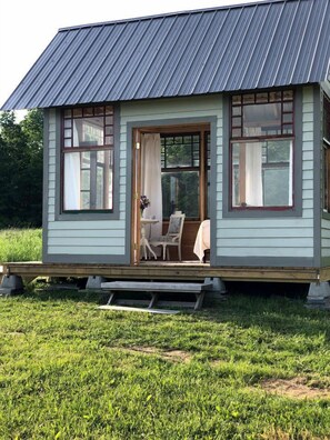 Exterior - Runamuk Farm Camp with a View near the Adirondacks (Cambridge)