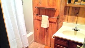 Bathroom - Charmingly Rustic Weekend Getaway in the Mountains near Pittsburgh, Pennsylvania (Champion)