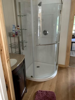 Jetted tub