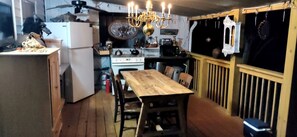 Dining - Charming Farmhouse Glamping Cabin in Sparta, Tennessee (Sparta)