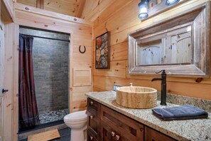 Towels, toilet paper