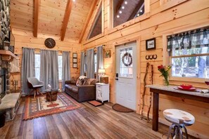 Fireplace - Romantic Getaways to this Rustic Cabin Rental with Stone Fireplace in Logan, Ohio (Logan)