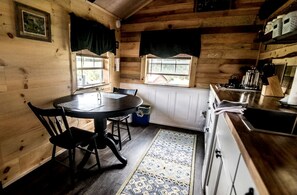 Fridge, stovetop, coffee/tea maker, cookware/dishes/utensils - Charming Pet-Friendly Log Cabin Rental for Relaxing Getaways in Ringtown, Pennsylvania (Ringtown)