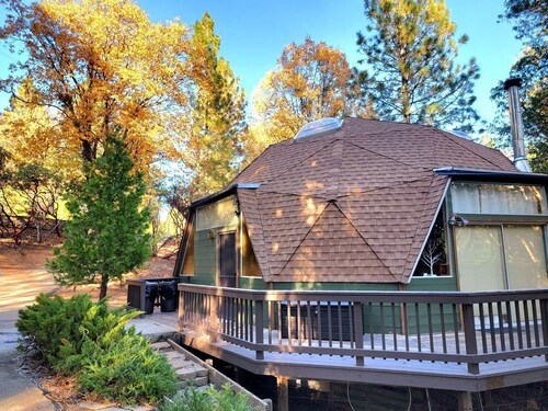 Unique and Secluded Dome Getaway near Sacramento, California