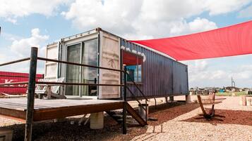 Enceinte de lâhĂ©bergement