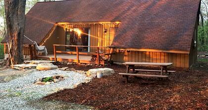 Cozy Vacation Rental with High-Speed Wi-Fi near Seven Springs, Pennsylvania