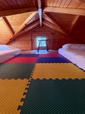 3 bedrooms, WiFi, bed sheets - Mammoth Cave Accommodation for a Kentucky Glamping Experience (Mammoth Cave)
