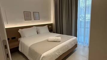 1 bedroom, iron/ironing board, travel crib, free WiFi