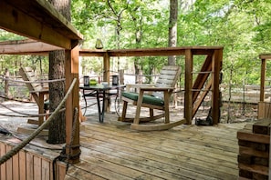 Outdoor dining - Unique Four-Person Luxury Tent with a Waterfall near Fort Worth, Texas (Weatherford)