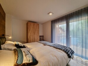 3 bedrooms, free WiFi, bed sheets