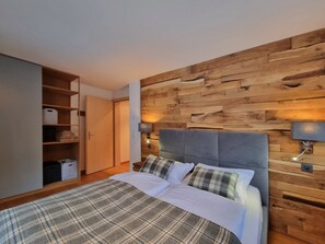 2 bedrooms, free WiFi, bed sheets