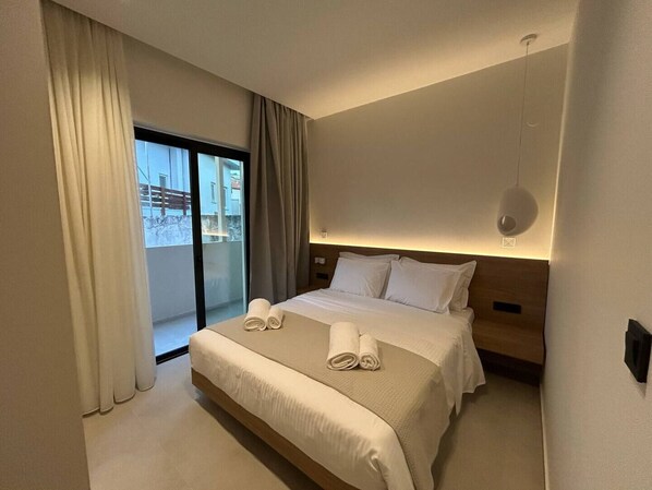 1 chambre, fer et planche à repasser, Wi-Fi, literie fournie