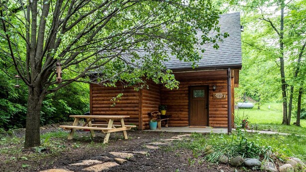 Unclassified image, 1 of 22, button - Cozy Cabin Rental on Sacred Land Ideal for Glamping in Kansas (Tonganoxie)