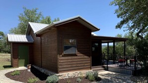 Exterior - Hill Country Hideout - Pipe Creek, Texas (Pipe Creek)