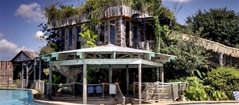 Impressive Tree House near the Guadalupe River in New Braunfels, Texas