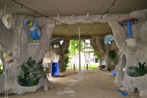 Children’s area - Impressive Tree House near the Guadalupe River in New Braunfels, Texas (New Braunfels)
