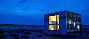 Modern Cubed Cabin Accommodation for a Getaway near the Grand Canyon, Arizona